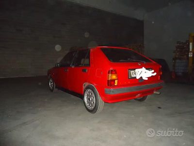 Gebraucht Lancia Delta 140 PS (102 kW) 1989 Rot Kleinwagen