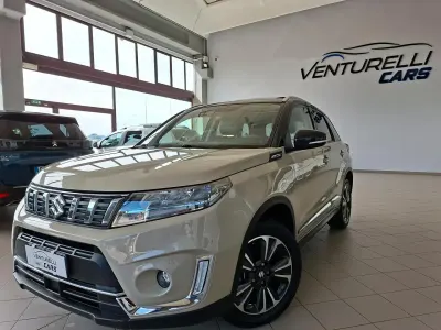 Usata Suzuki Vitara 129 CV (94 kW) 2020 Beige SUV