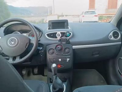 Usata Renault Clio II 2010 Grigio