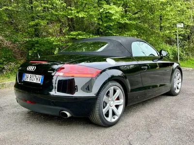 Usata Audi TT Roadster Ambiente 250 CV (183 kW) 2007 Cabrio