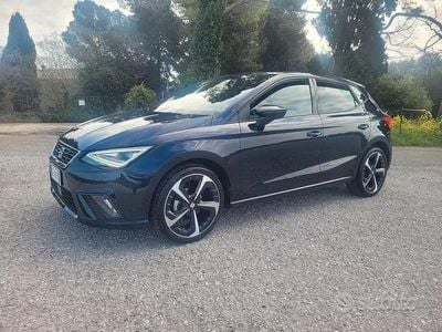 Usata Seat Ibiza FR 90 CV (66 kW) 2022 Blu Utilitaria