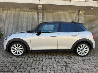 Usata Mini Cooper SD Coupé Business 170 CV (125 kW) 2019 Argento Coupé