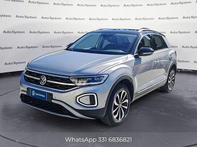 Usata VW T-Roc Style 110 CV (80 kW) 2024 Pyrit silver SUV