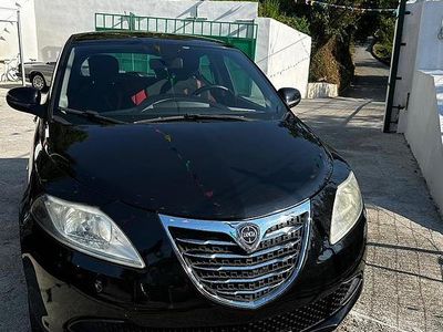 Usata Lancia Ypsilon 69 CV (50 kW) 2013 Nero Utilitaria