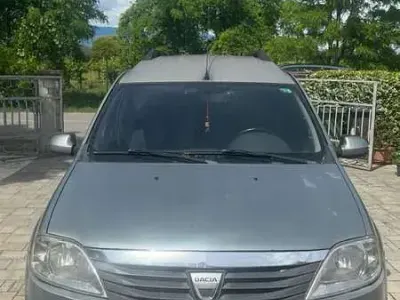Usata Dacia Logan MCV Ambiance 86 CV (63 kW) 2009 Station wagon