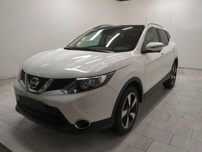 Usata Nissan Qashqai N-Connecta 131 CV (96 kW) 2017 Bianco SUV