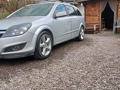 Begagnad Opel Astra 60 HK (44 kW) 2008 Grå Kombi
