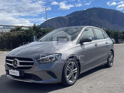 Usata Mercedes B220 Premium 190 CV (139 kW) 2019 Grigio Monovolume