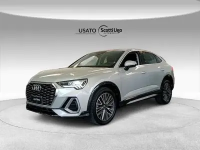 Usata Audi Q3 Sportback S-Line 150 CV (110 kW) 2023 Argento rugiada metallizzato SUV