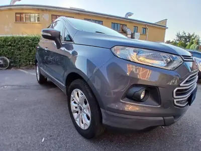 Usata Ford Ecosport Titanium 125 CV (91 kW) 2016 Grigio SUV