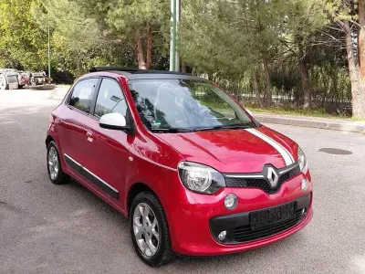 Usata Renault Twingo Intens 90 CV (66 kW) 2017 Rosso Utilitaria