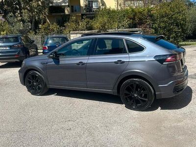 Begagnad VW Taigo R-line 110 HK (80 kW) 2022 Grå SUV