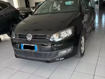 Usata VW Polo Comfortline 75 CV (55 kW) 2013 Nero Utilitaria
