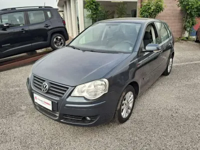 Usata VW Polo Comfortline 80 CV (58 kW) 2009 Nero Utilitaria