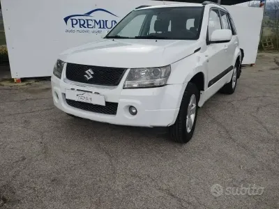 Usata Suzuki Grand Vitara 2008 Bianco SUV