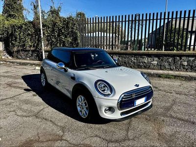 Usata Mini Cooper D 116 CV (85 kW) 2015 Utilitaria