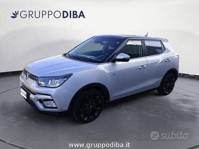 Usata SsangYong Tivoli 116 CV (85 kW) 2018 Grigio SUV
