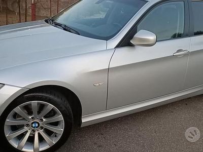 Usata BMW 320 177 CV (130 kW) 2009 Grigio Berlina