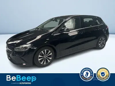 Usata Mercedes B180 Advanced 116 CV (85 kW) 2023 Nero metallizzato Monovolume
