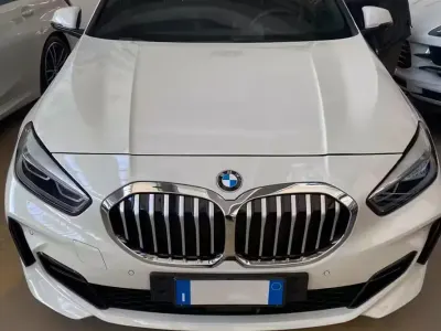 Usata BMW 118 M Sport 150 CV (110 kW) 2020 Bianco Utilitaria
