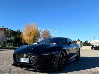 Usata Jaguar F-Type R-Dynamic 300 CV (220 kW) 2021 Nero Coupé