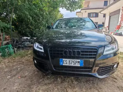 Usata Audi A4 160 CV (117 kW) 2010 Nero Station wagon