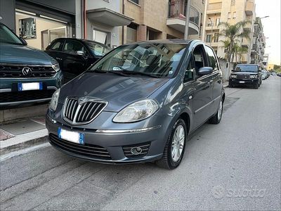 Usata Lancia Musa 90 CV (66 kW) 2009 Grigio Monovolume