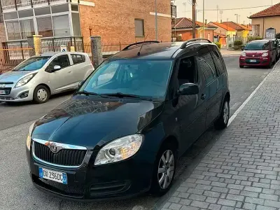 Usata Skoda Roomster 69 CV (50 kW) 2009 Nero Monovolume