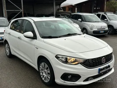 Usata Fiat Tipo Business 95 CV (69 kW) 2017 Bianco Utilitaria