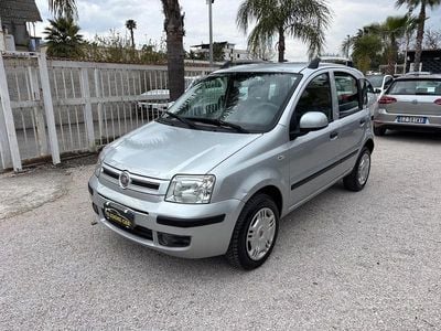 Usata Fiat Panda Dynamic 60 CV (44 kW) 2010 Grigio Utilitaria
