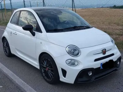 Usata Abarth 595 Turismo 165 CV (121 kW) 2019 Bianco Utilitaria