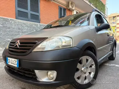 Usata Citroën C3 Elegance 90 CV (66 kW) 2004 Beige Berlina