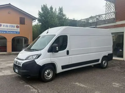 Usata Fiat Ducato 140 CV (102 kW) 2024 Bianco Furgone
