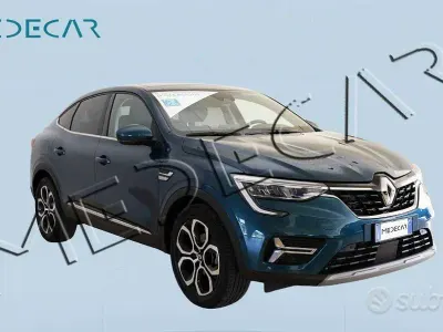 Usata Renault Arkana 94 CV (69 kW) 2022 Bluazzurro SUV