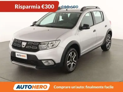 Usata Dacia Sandero 90 CV (66 kW) 2018 Argento Berlina
