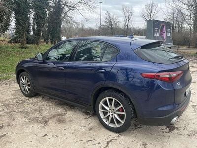 Usata Alfa Romeo Stelvio Executive 209 CV (153 kW) 2019 Blu/azzurro SUV