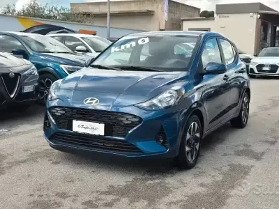 Nuova Hyundai i10 63 CV (46 kW) 2025 Blu Utilitaria