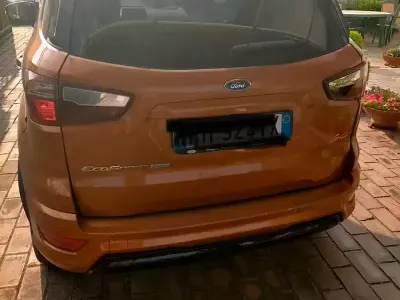 Usata Ford Ecosport 99 CV (72 kW) 2017 Arancione SUV
