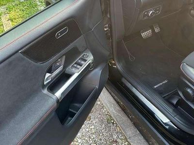 Usata Mercedes GLB200 Premium 150 CV (110 kW) 2022 Nero SUV
