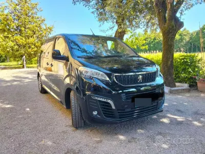 Usata Peugeot Traveller