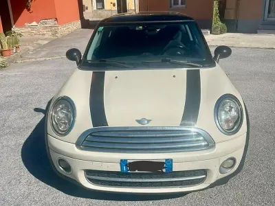 Usata Mini Cooper D 120 CV (88 kW) 2008 Utilitaria