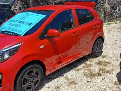 Usata Kia Picanto 61 CV (44 kW) 2019 Rosso Utilitaria