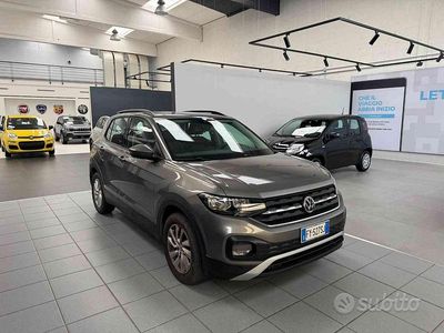 Usata VW T-Cross Style 116 CV (85 kW) 2019 Grigio SUV