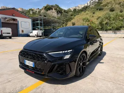 Usata Audi RS3 Ambiente 400 CV (294 kW) 2023 Berlina