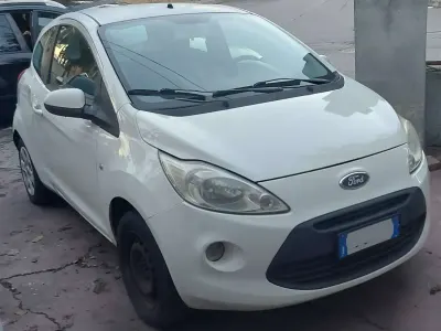 Usata Ford Ka 69 CV (50 kW) 2011 Bianco Utilitaria