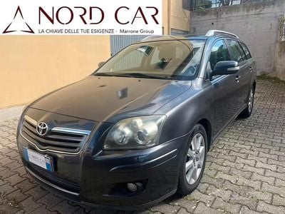 Usata Toyota Avensis 149 CV (109 kW) 2008 Grigio Station wagon