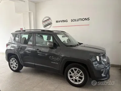 Usata Jeep Renegade Limited 150 CV (110 kW) 2022 Grigio scuro SUV