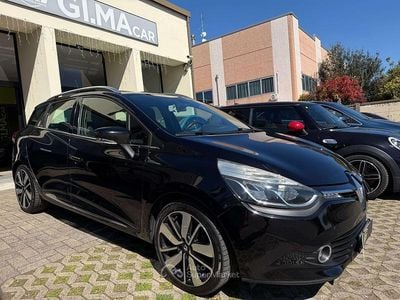 Usata Renault Clio GrandTour Intens 75 CV (55 kW) 2016 Nero Station wagon