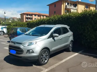 Usata Ford Ecosport 90 CV (66 kW) 2014 Grigio SUV