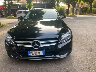 Usata Mercedes C220 Premium 194 CV (142 kW) 2018 Nero Station wagon